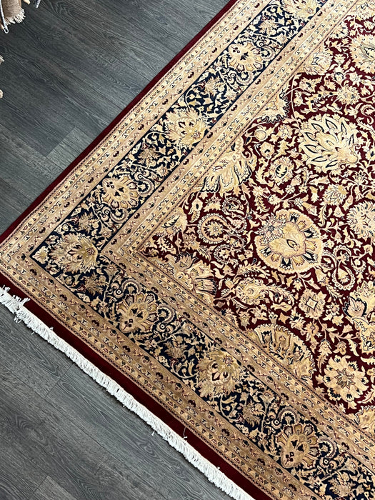 8'x10' indo persian Silk & Wool Hand Knotted Area Rug